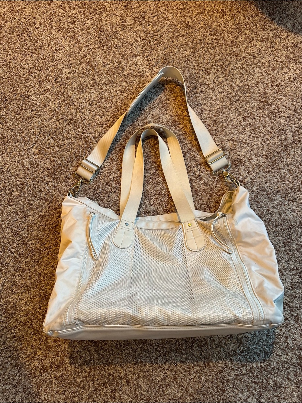 lululemon athletica Cream Shoulder Tote with Adjustable Strap